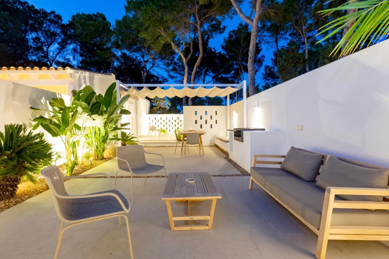 Ses Eufabietes Apartments & Restaurant Playa Migjorn Eksteriør bilde