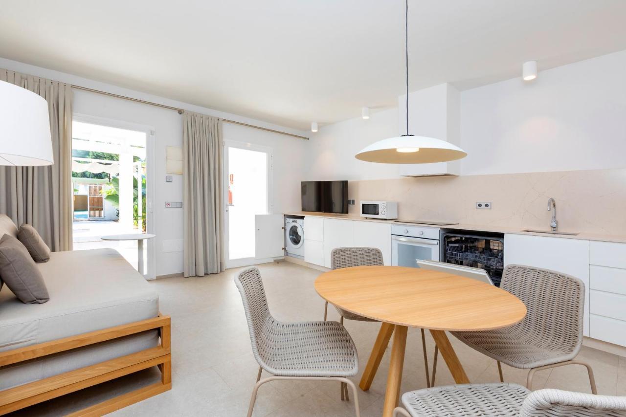Ses Eufabietes Apartments & Restaurant Playa Migjorn Eksteriør bilde