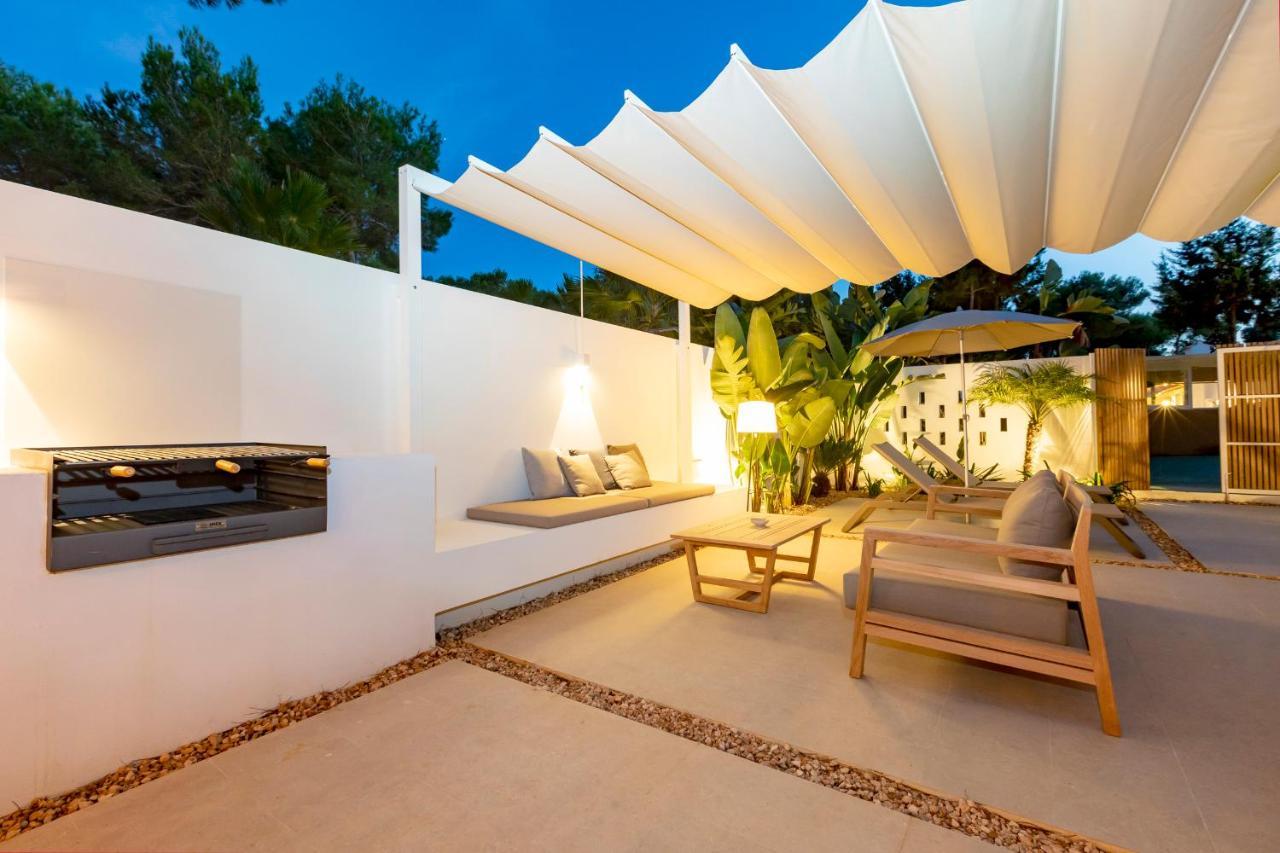 Ses Eufabietes Apartments & Restaurant Playa Migjorn Eksteriør bilde