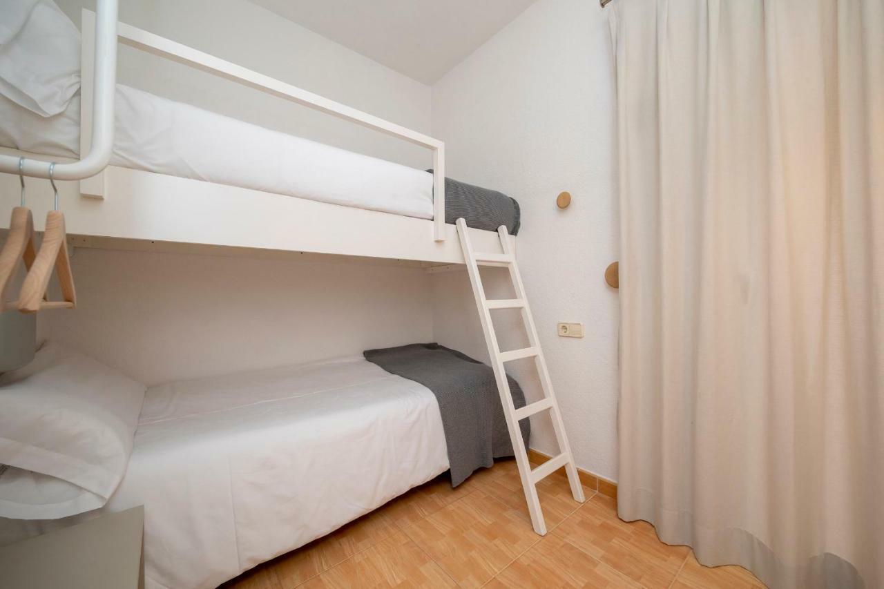 Ses Eufabietes Apartments & Restaurant Playa Migjorn Rom bilde